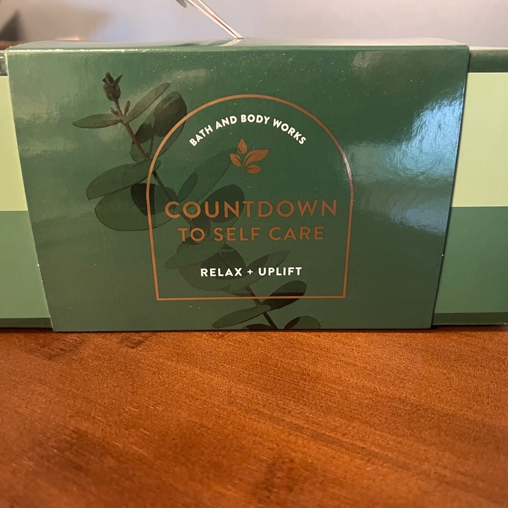 Bath & Body Works Countdown to Self Care Set - Green